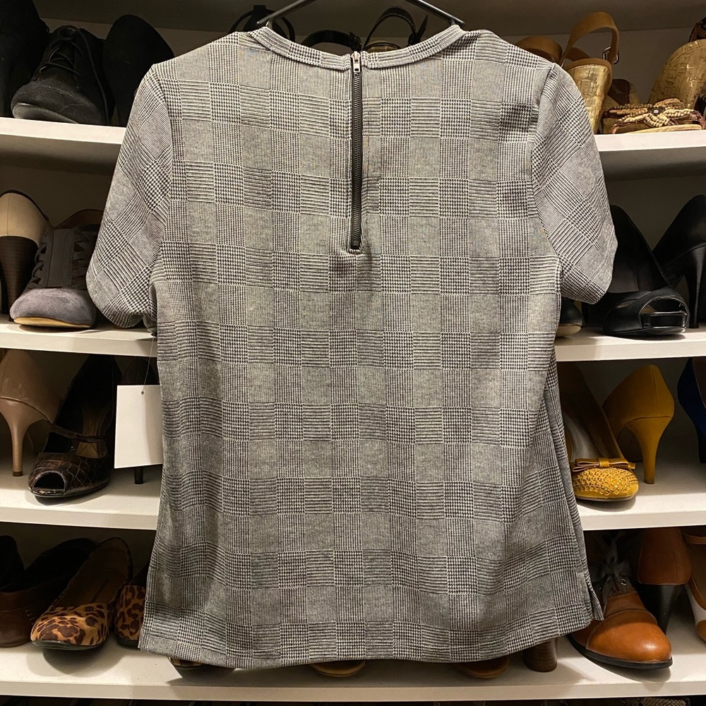 NEW WITH TAGS! Abbey Rose- medium top